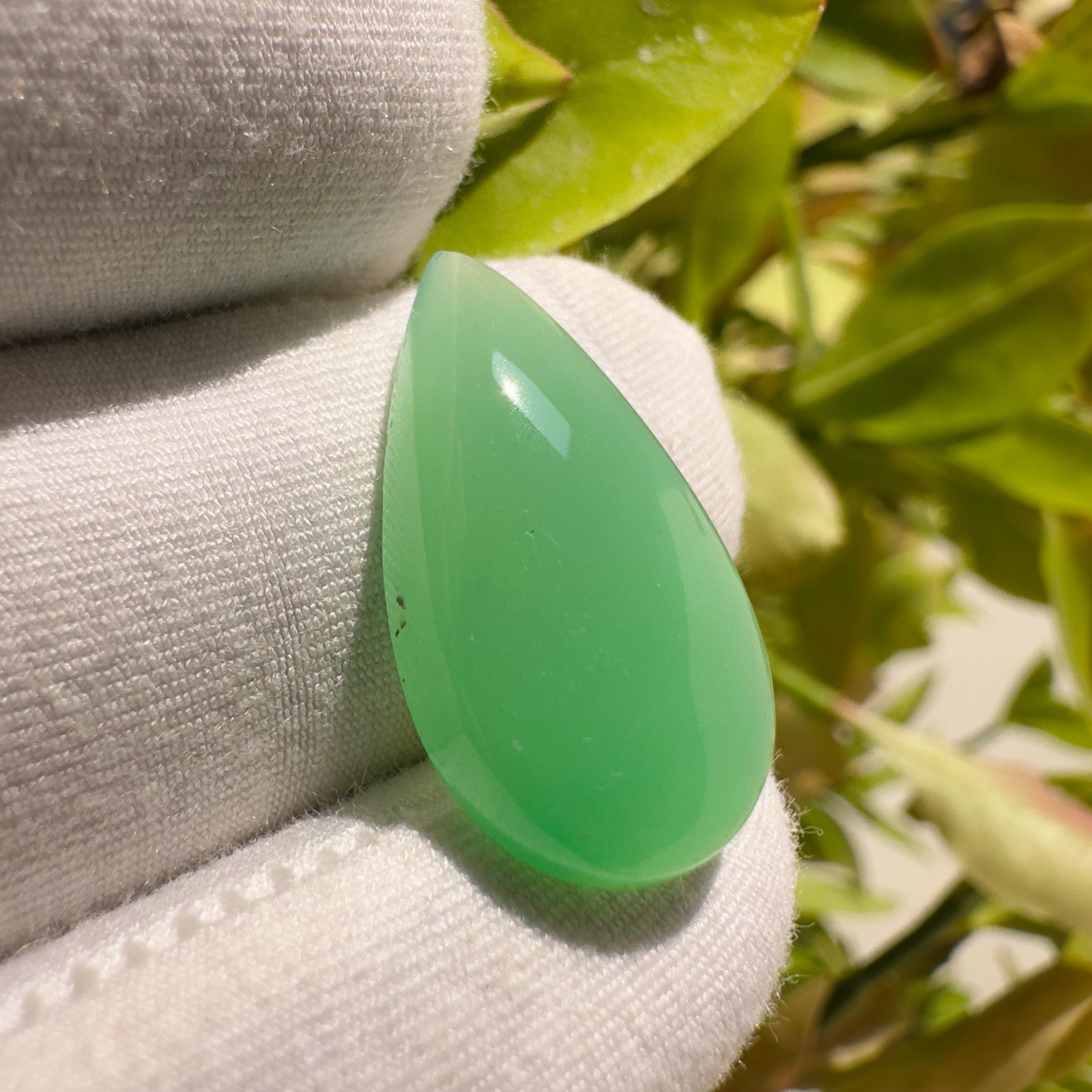 Natural Chrysoprase Pear Cabochon Gemstone 10.25 Ct Green Loose Stone for Pendant Ring Jewelry Making