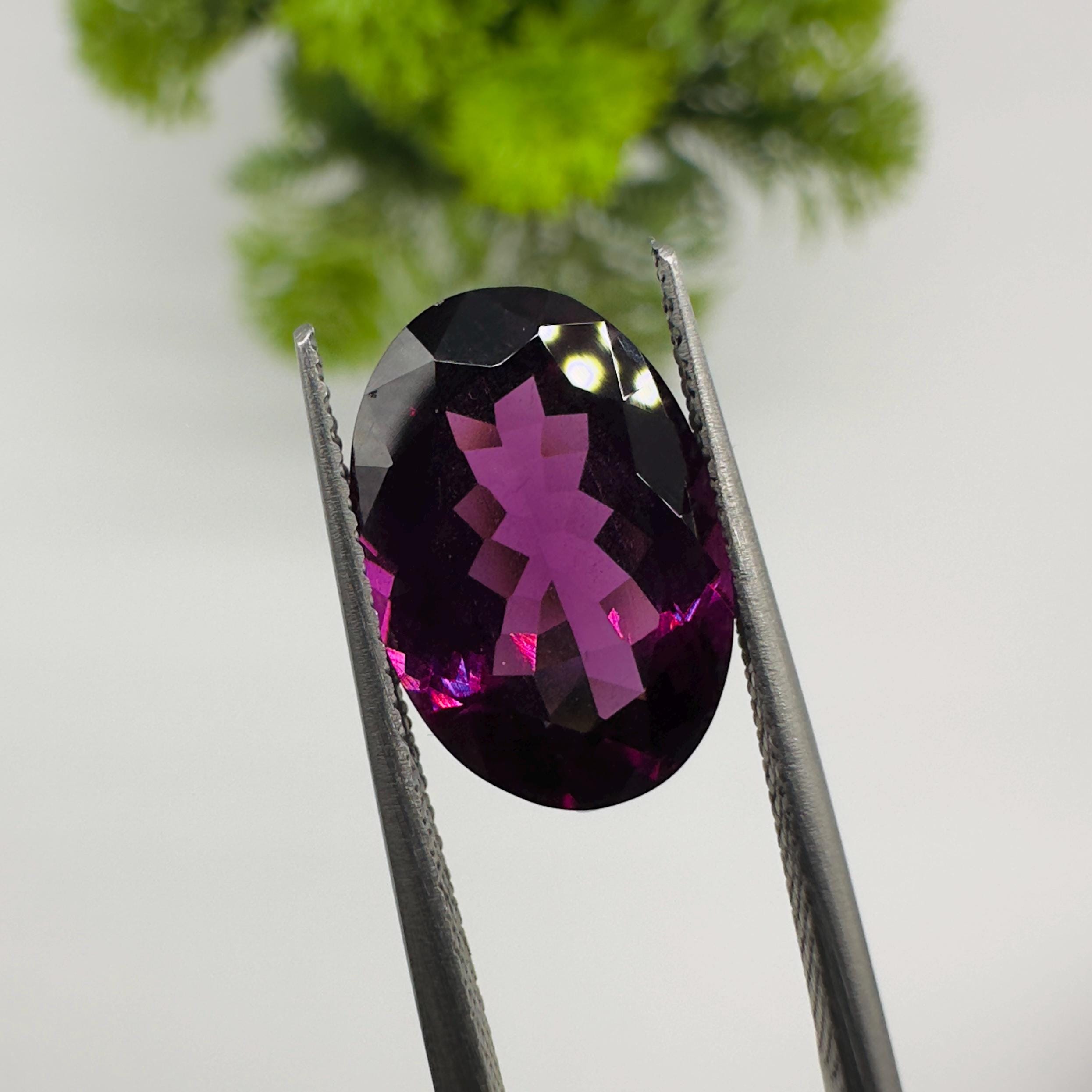 Natural Rhodolite Garnet Faceted Oval Loose Gemstone 5.70 Carat AAA Purple Pink Raspberry Red Garnet Stone for Fine Jewelry