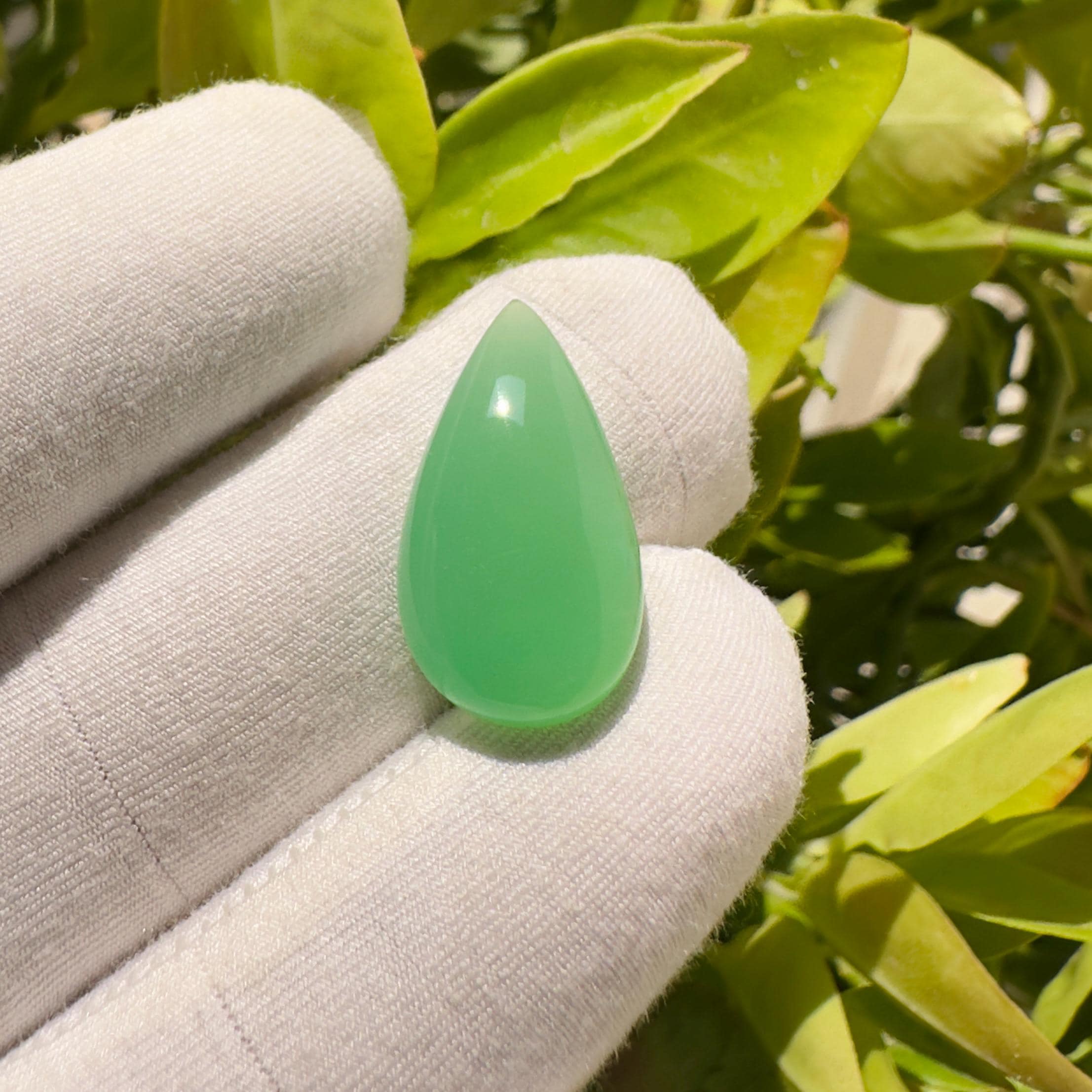 Natural Chrysoprase Pear Cabochon Gemstone 10.25 Ct Green Loose Stone for Pendant Ring Jewelry Making