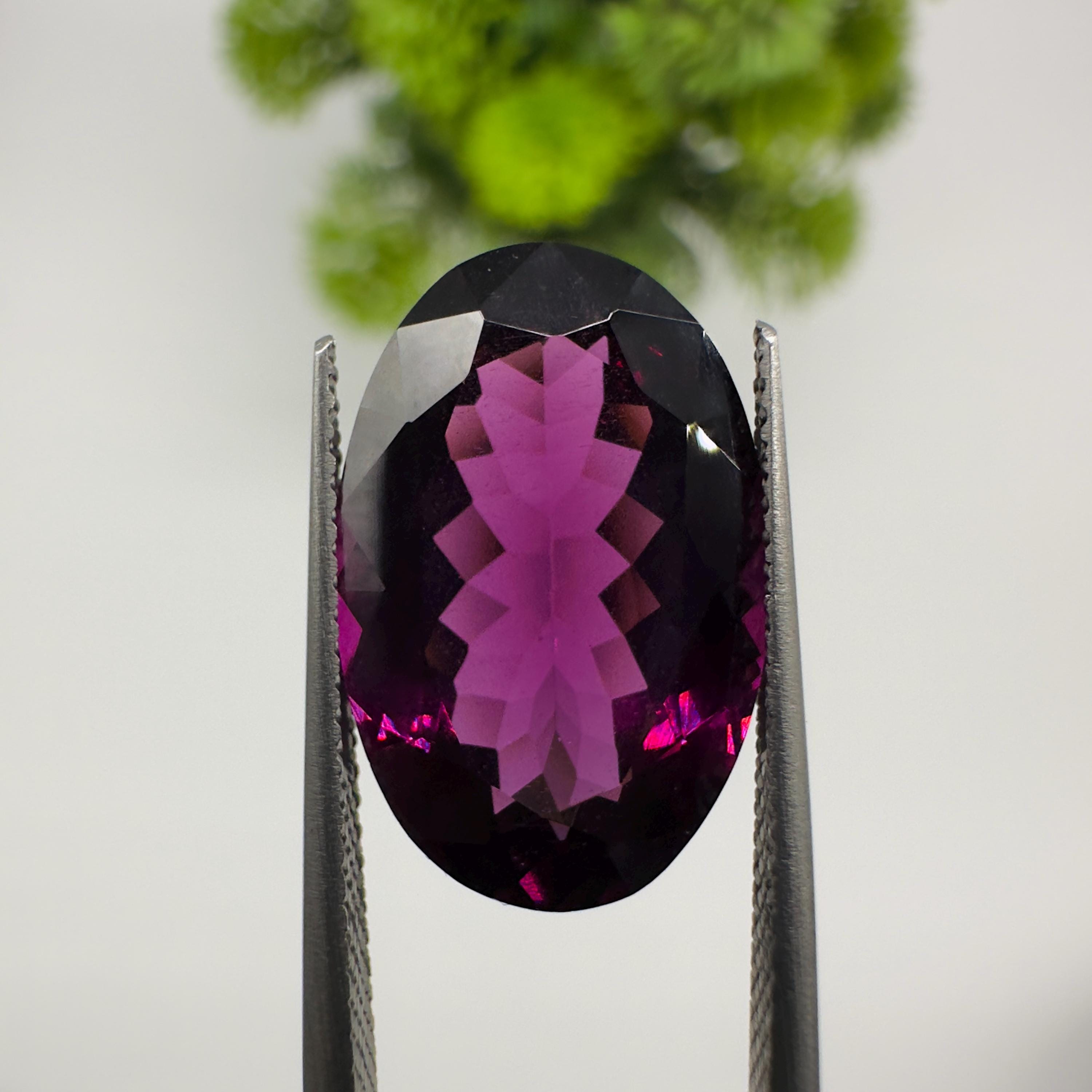 Natural Rhodolite Garnet Faceted Oval Loose Gemstone 9.65 Carat AAA Purple Pink Raspberry Red Garnet Stone for Fine Jewelry