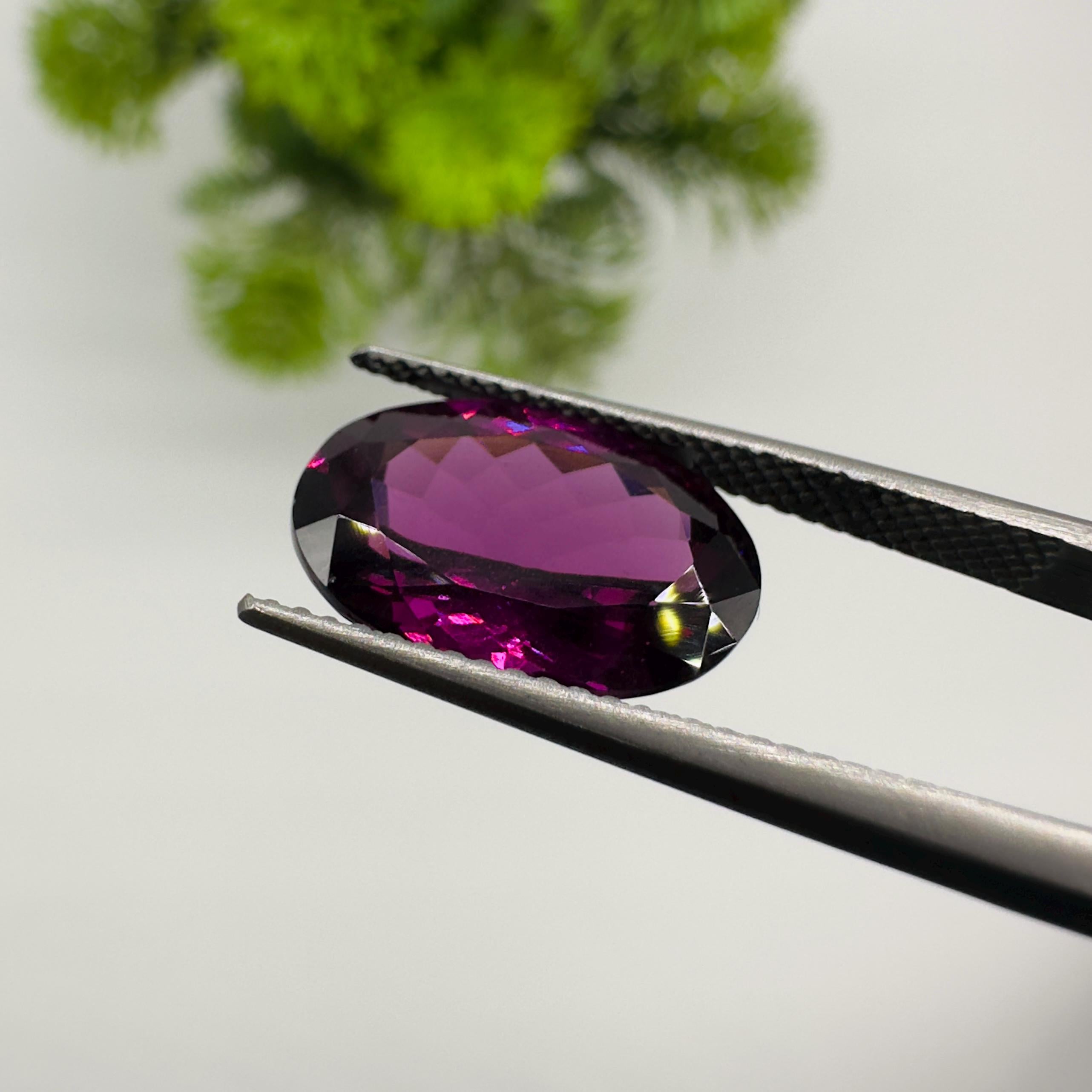 Natural Rhodolite Garnet Faceted Oval Loose Gemstone 5.70 Carat AAA Purple Pink Raspberry Red Garnet Stone for Fine Jewelry