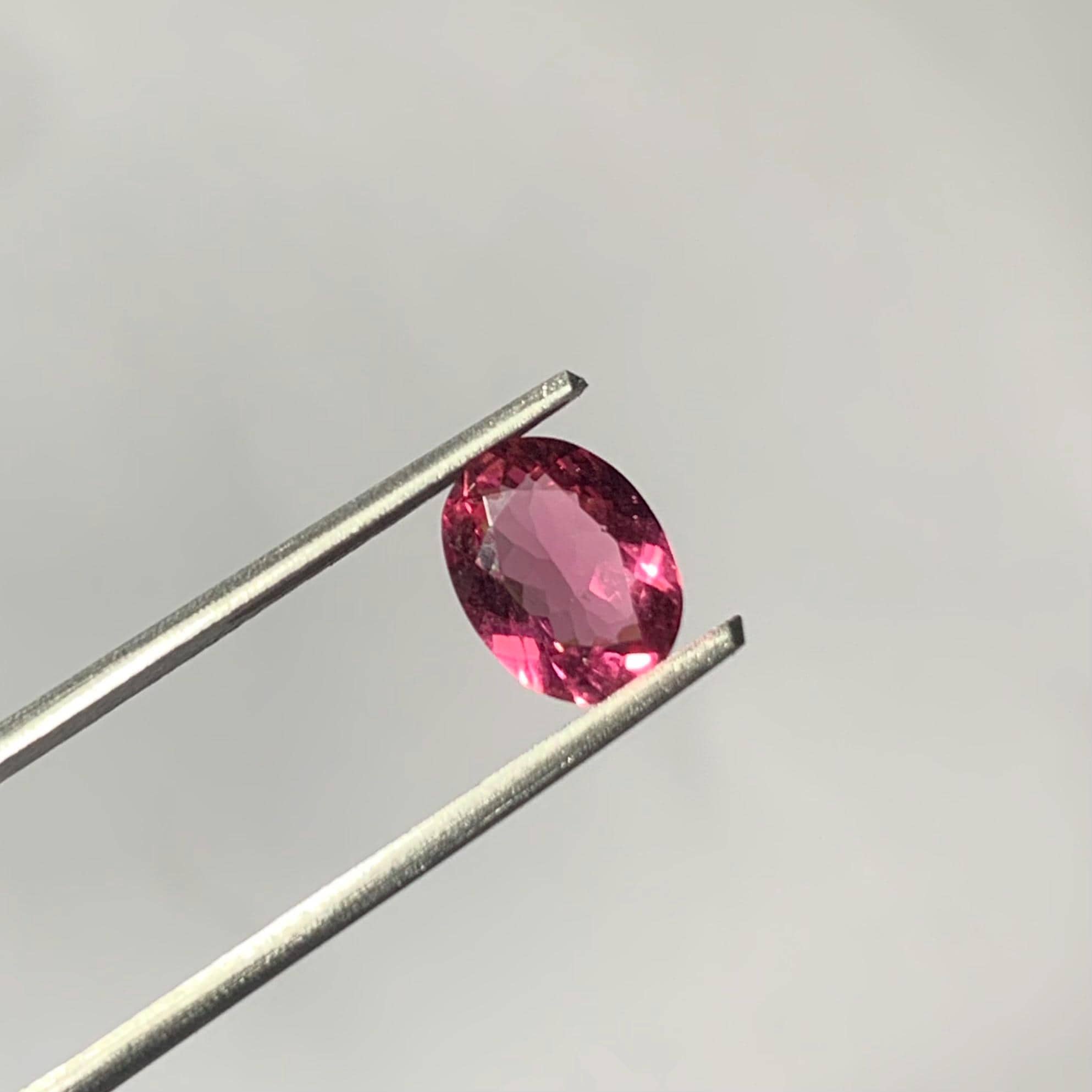Natural Pink Tourmaline Faceted Oval Loose Gemstone 1.20 Carat AAA Pink Tourmaline Stone for Fine Jewelry Making