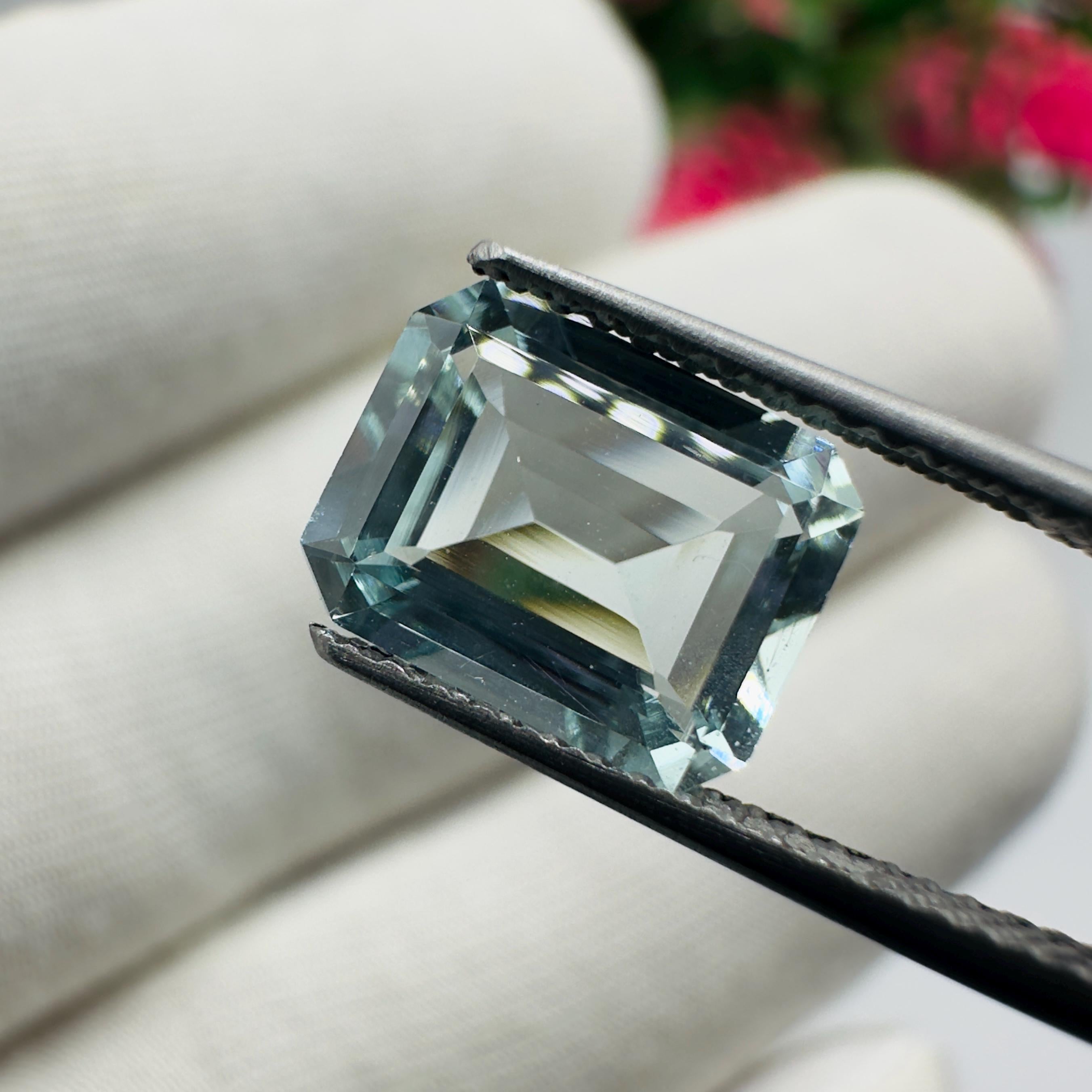 Natural Aquamarine Emerald Cut Loose Gemstone 1.93 Carat AAA Faceted Octagon Light Blue Aquamarine Stone for Fine Jewelry