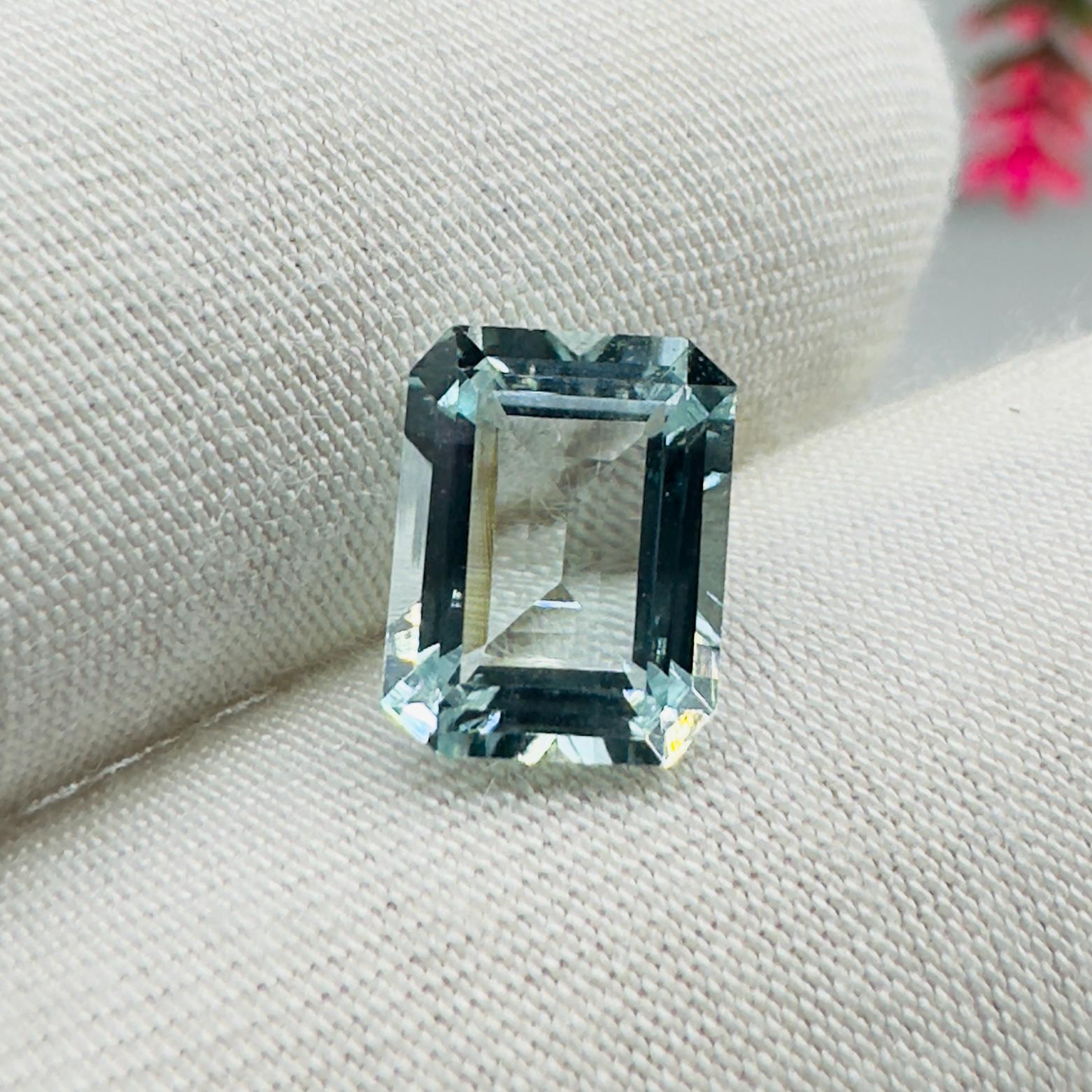 Natural Aquamarine Emerald Cut Loose Gemstone 1.93 Carat AAA Faceted Octagon Light Blue Aquamarine Stone for Fine Jewelry
