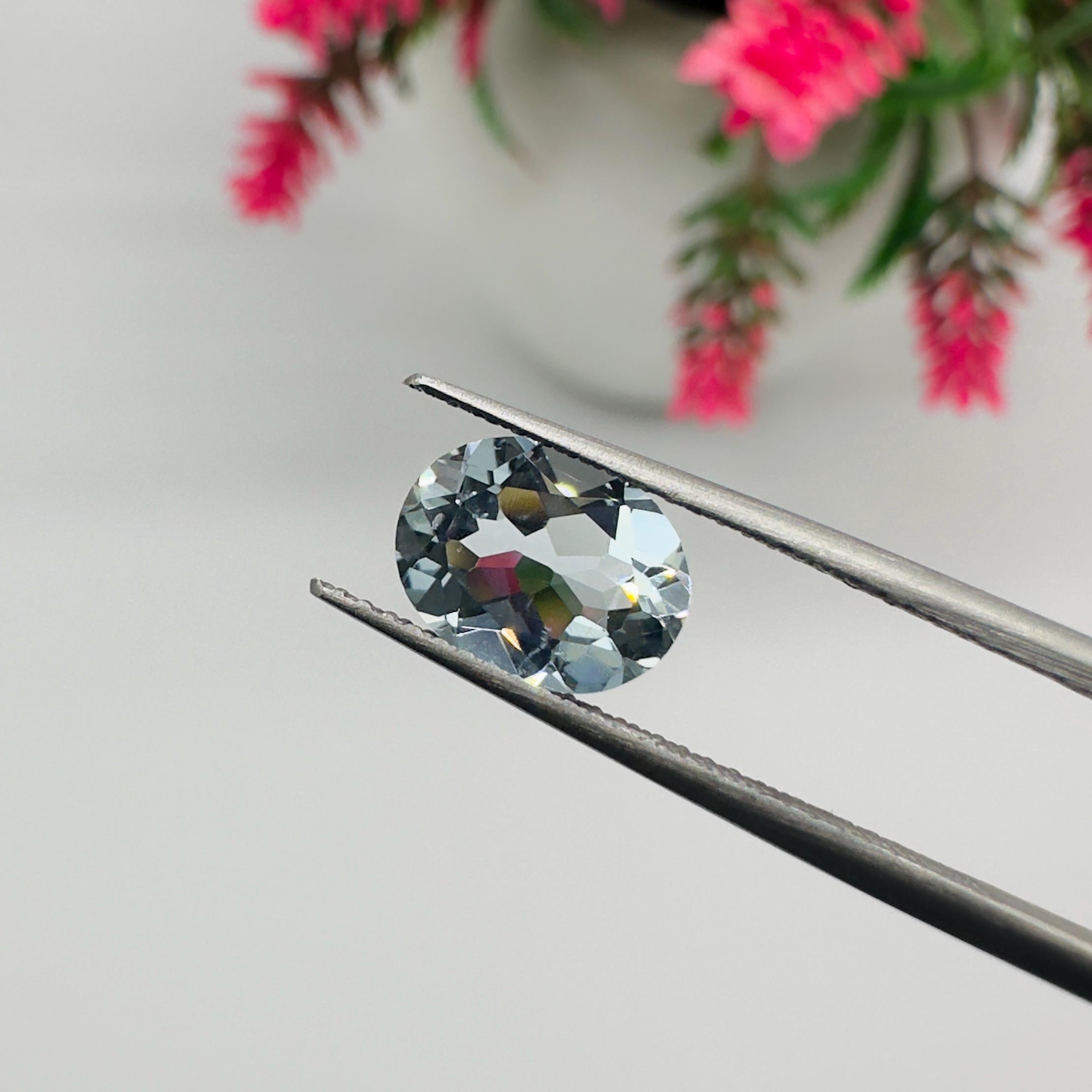 Natural Aquamarine Faceted Oval Cut Loose Gemstone 1.40 Carat AAA Light Blue Aquamarine Stone for Fine Jewelry Making