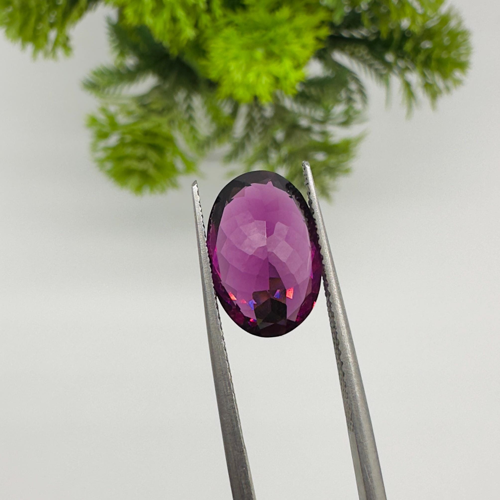 Natural Rhodolite Garnet Faceted Oval Loose Gemstone 5.70 Carat AAA Purple Pink Raspberry Red Garnet Stone for Fine Jewelry