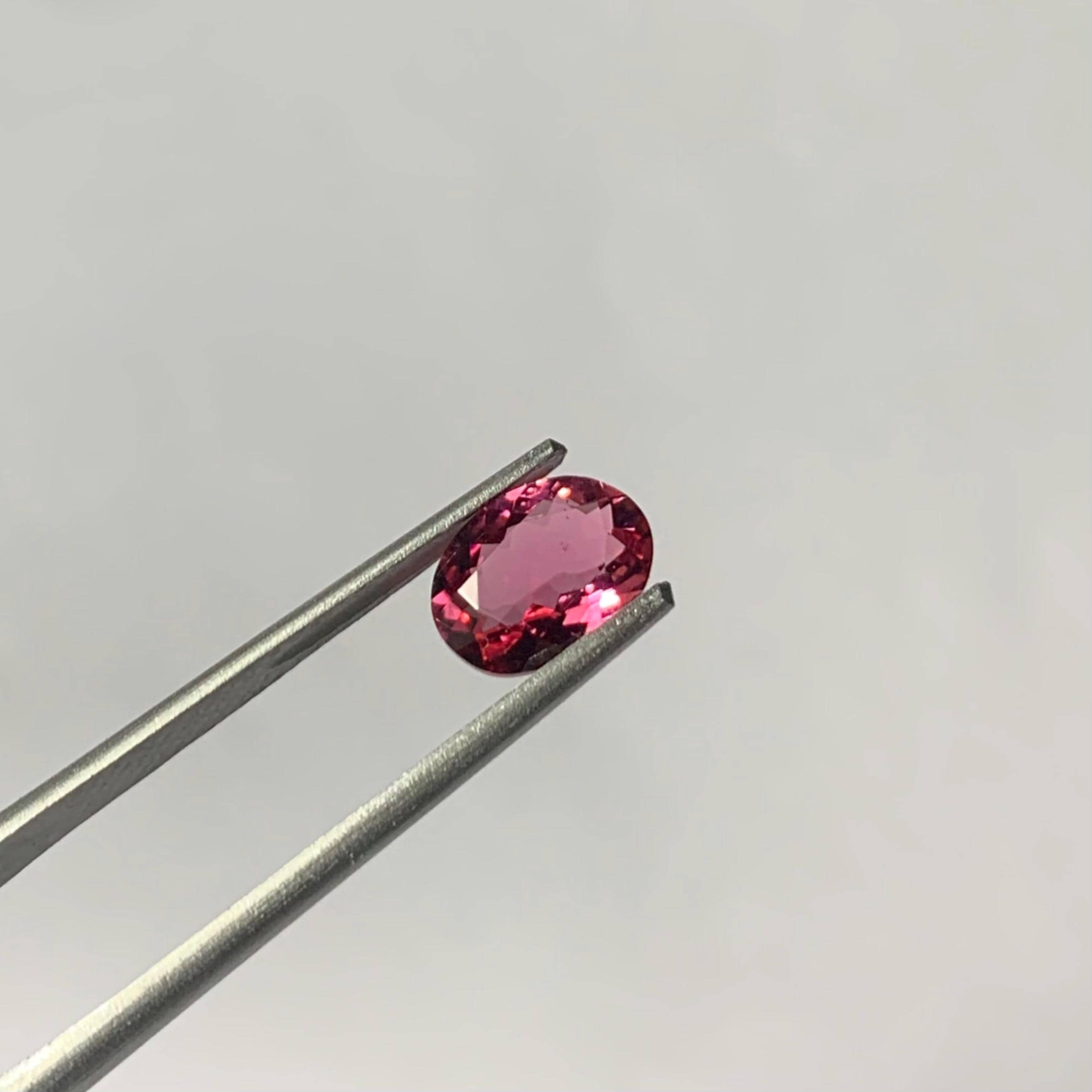 Natural Pink Tourmaline Faceted Oval Loose Gemstone 1.20 Carat AAA Pink Tourmaline Stone for Fine Jewelry Making