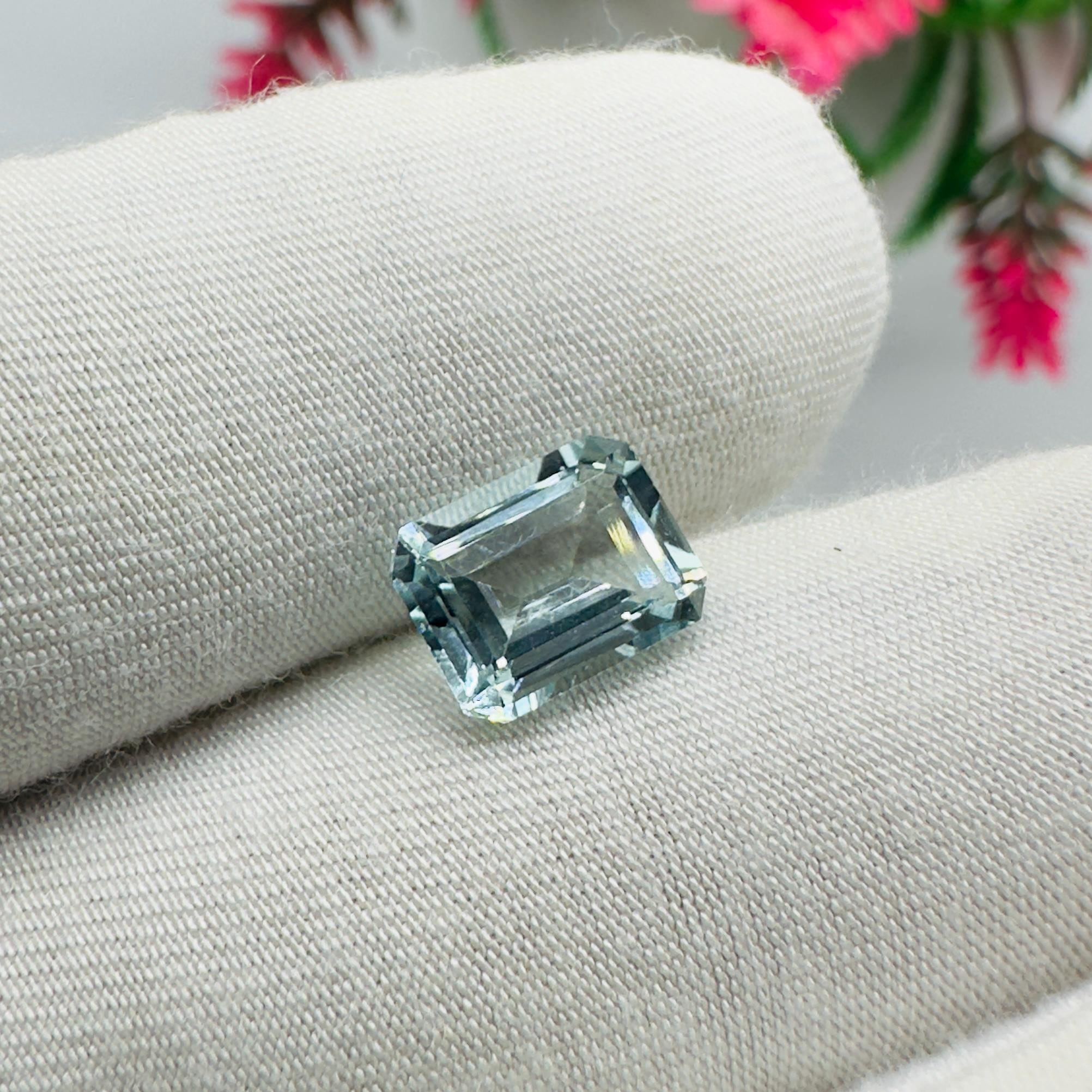 Natural Aquamarine Emerald Cut Loose Gemstone 1.93 Carat AAA Faceted Octagon Light Blue Aquamarine Stone for Fine Jewelry