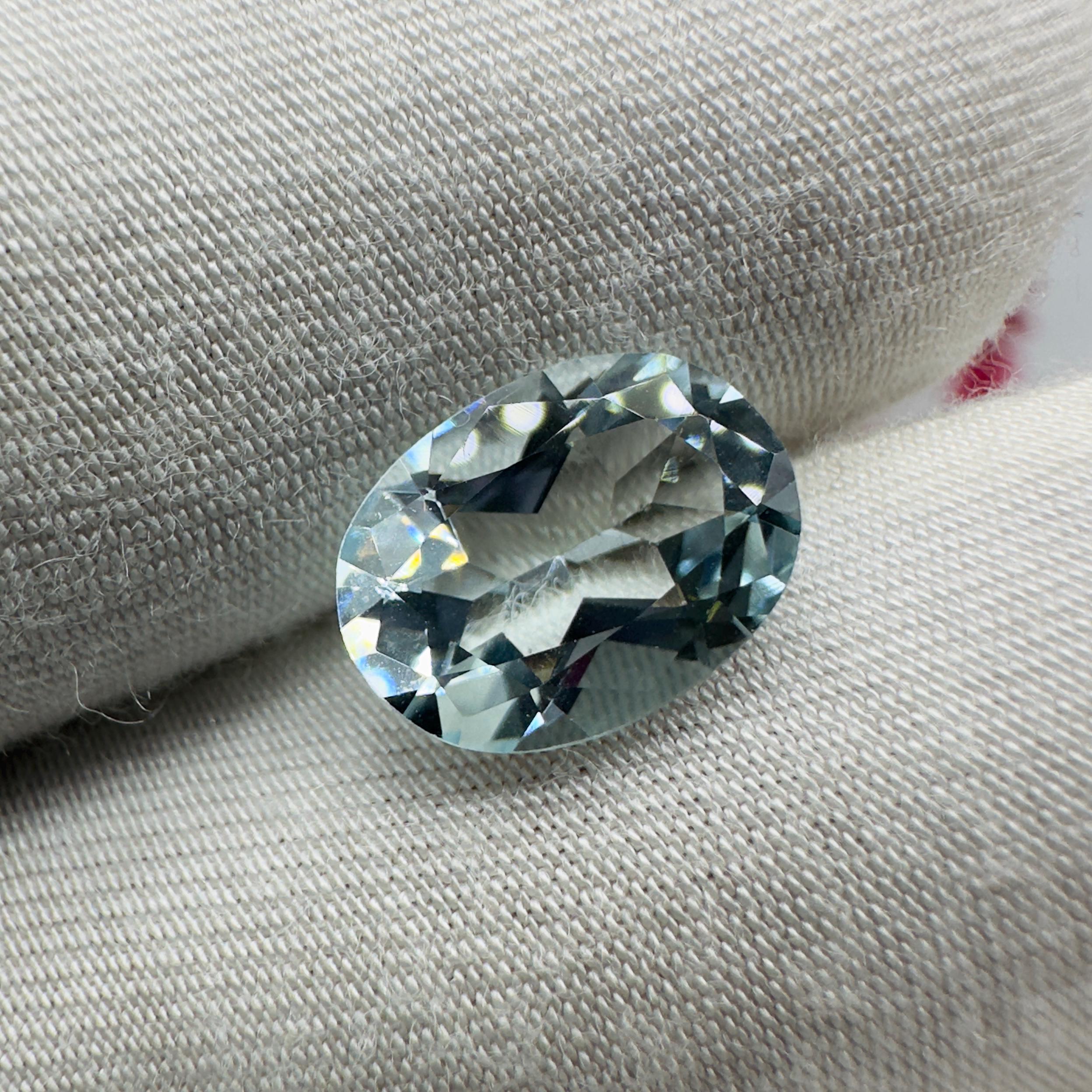 Natural Aquamarine Faceted Oval Cut Loose Gemstone 2.40 Carat AAA Light Blue Aquamarine Stone for Jewelry Making
