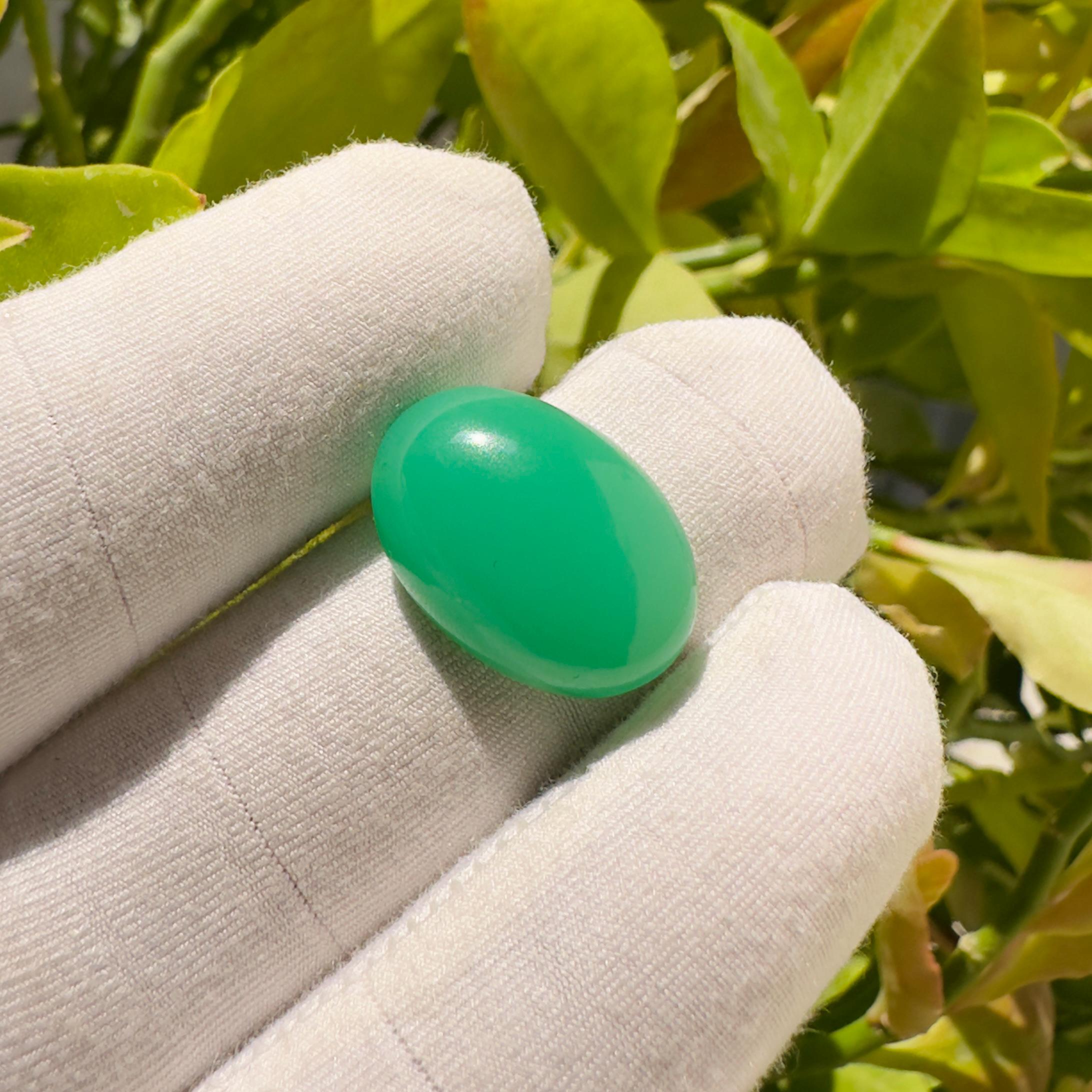 Natural Chrysoprase Oval Cabochon Loose Gemstone 13.20 Carat AAA Green Chrysoprase Stone for Jewelry Making