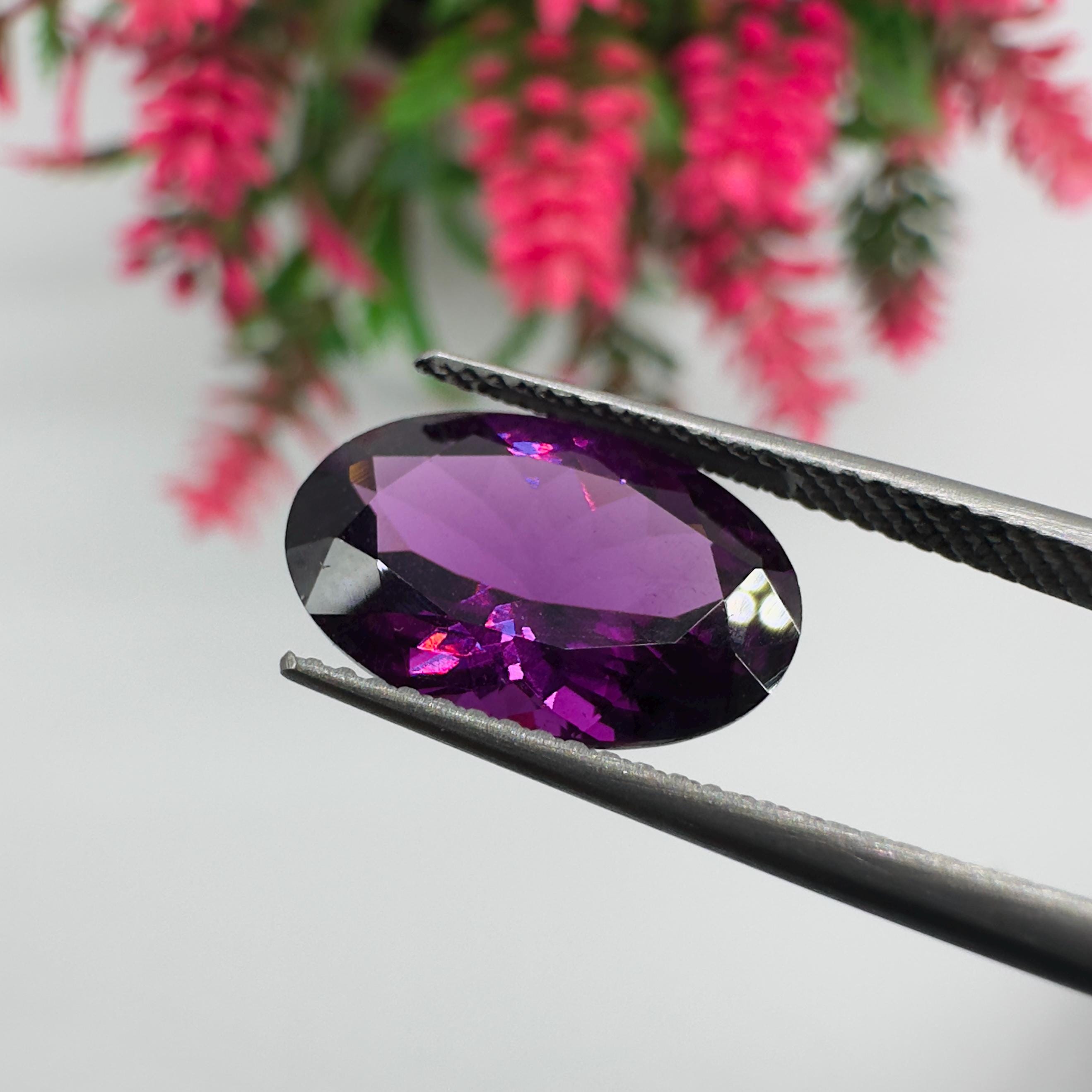 Natural Rhodolite Garnet Faceted Oval Loose Gemstone 5.30 Carat AAA Purple Pink Raspberry Red Garnet Stone for Fine Jewelry